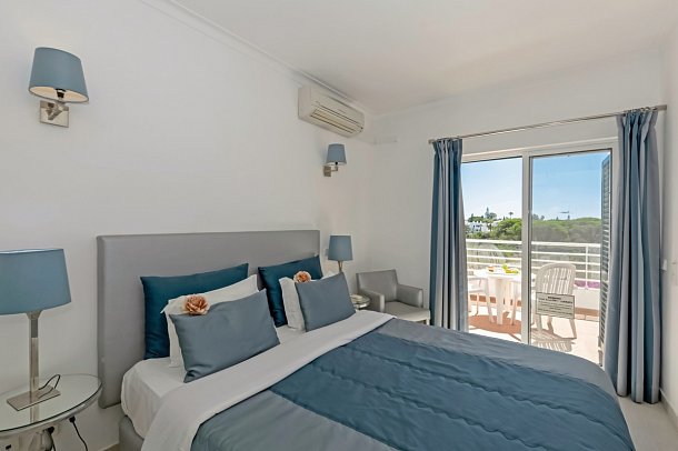 Rocha Brava Village Resort - Wohnbeispiel Villa 2 Schlafzimmer Meerblick (Zimmercodierung V1M)