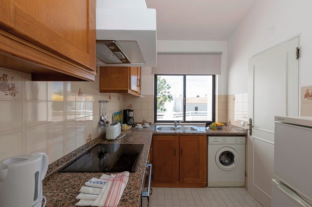 Rocha Brava Village Resort - Beispiel Küche Apt. 1 Schlafzimmer (Zimmercodierung AB1)