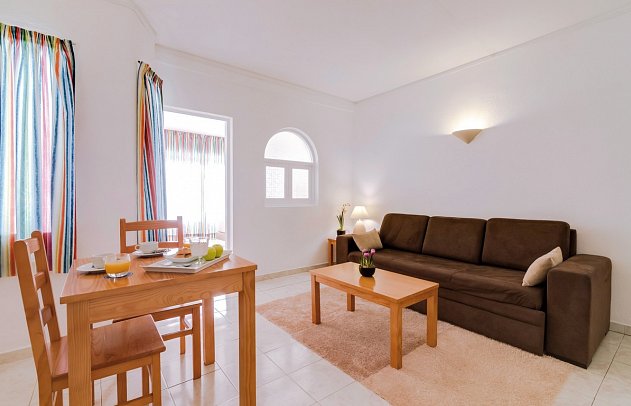 Monica Isabel Beach Club - Wohnbeispiel Appartement (Zimmercodierung AB1)