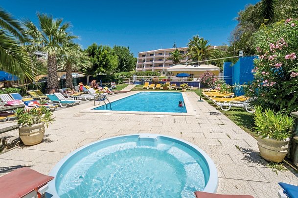 Monica Isabel Beach Club