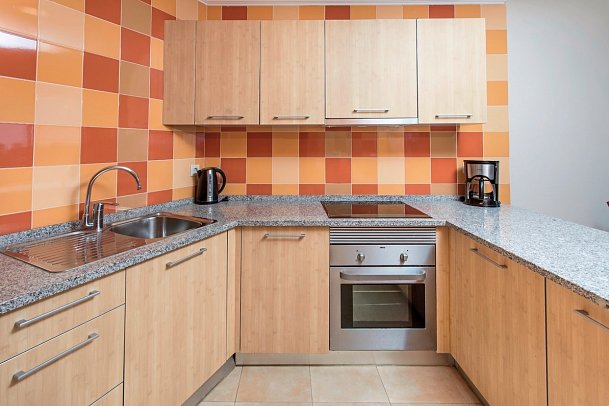Alfagar Aparthotel - Beispiel Küche Appartement (Zimmercodierungen ABG, ABM & ASM)