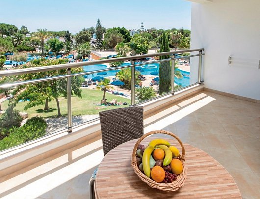 Alfagar Aparthotel - Beispiel Balkon Appartement (Zimmercodierungen ABG & ABM)