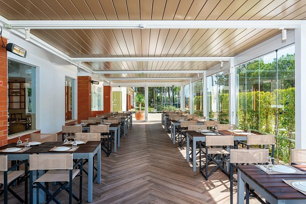 AP Victoria Sports & Beach