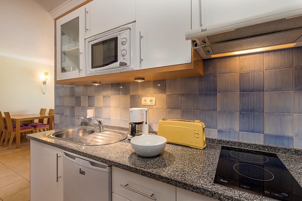 Dunamar - Beispiel Küche Appartement (Zimmercodierungen ABL, ABN & A1N)