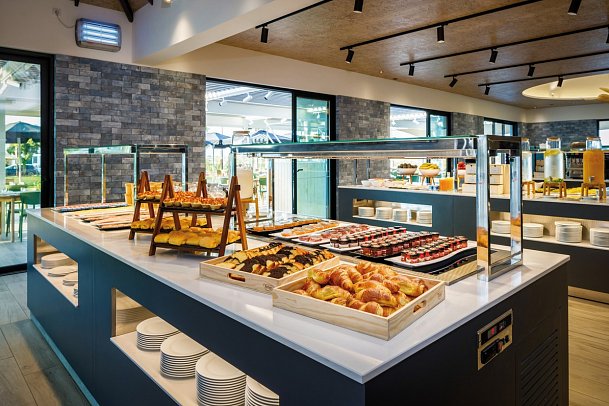 AP Cabanas Beach & Nature