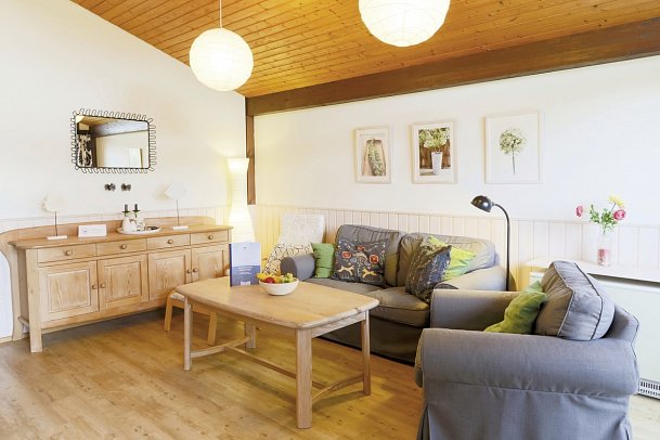 Ferienwohnpark Immenstaad - Wohnbeispiel Satteldachhaus Typ 9 (Zimmercodierung HB2)