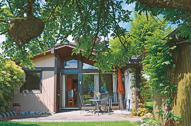 Ferienwohnpark Immenstaad - Wohnbeispiel Satteldachhaus Typ 9 (Zimmercodierung HB2)