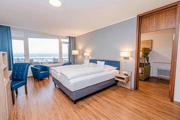 Parkhotel St. Leonhard - Wohnbeispiel Familienzimmer Seeseite (Zimmercodierung FB5)