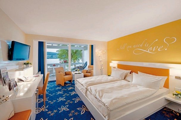 Hotel HOERI am Bodensee - Wohnbeispiel Doppelzimmer Komfort Seeseite (Zimmercodierung DF2)