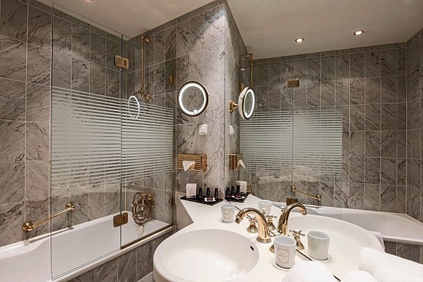 Hotel Halm Konstanz - Beispiel Bad Einzelzimmer Standard (Zimmercodierung EG3)