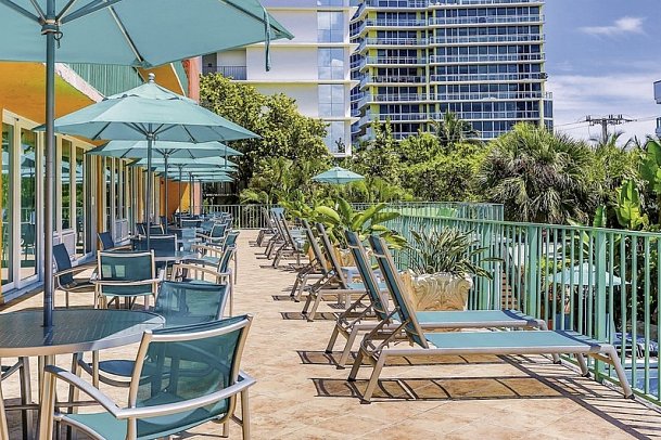 Best Western Plus Oceanside Inn