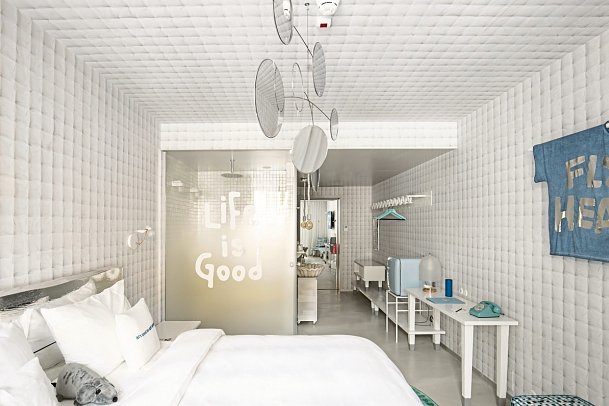 25hours Hotel Piazza San Paolino - Wohnbeispiel Doppelzimmer Medium (Paradiso) (Zimmercodierung DB1)