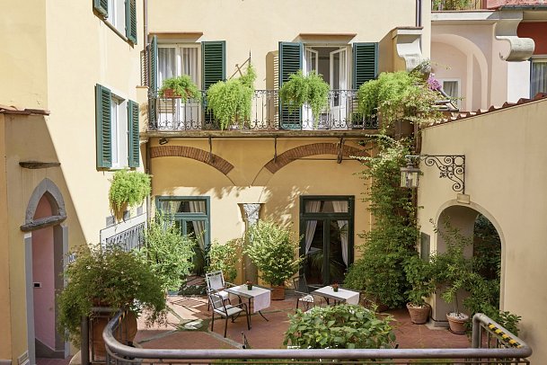 Rivoli Boutique Hotel