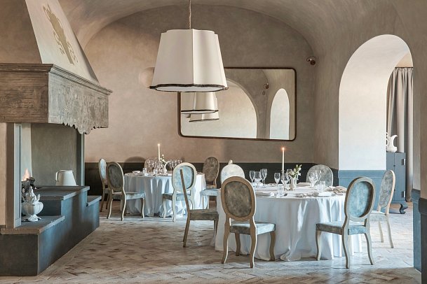 COMO Castello Del Nero - Gourmet-Restaurant La Torre