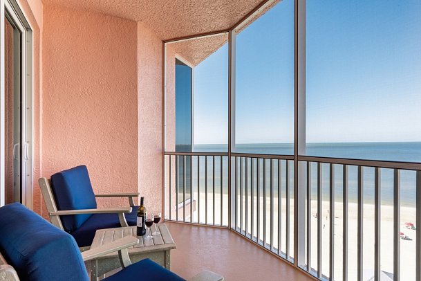 Pink Shell Beach Resort & Marina