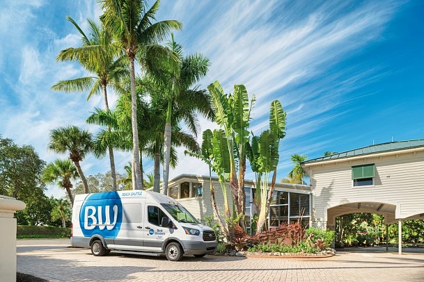 Best Western Naples Inn & Suites