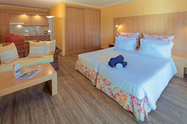 Quinta Splendida Wellness & Botanical Garden - Wohnbeispiel Studio seitl. Meerblick (Zimmercodierungen SBN & S1N)