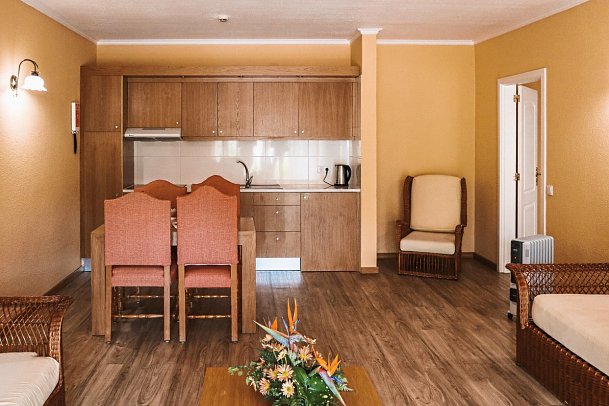 Quinta Splendida Wellness & Botanical Garden - Wohnbeispiel Apt. seitl. Meerblick (Zimmercodierung ABN)