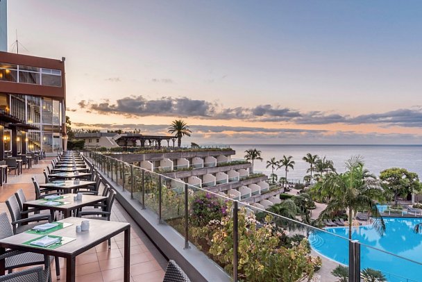 Pestana Carlton Madeira Premium Ocean Resort