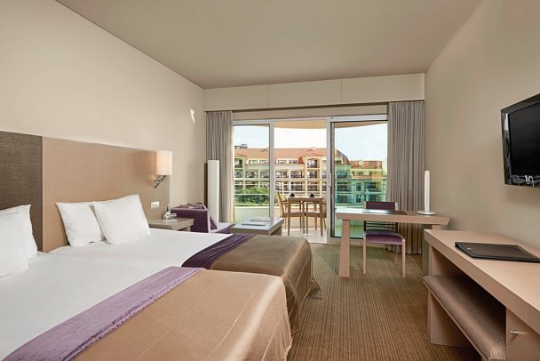 Meliá Madeira Mare - Wohnbeispiel Doppelzimmer seitl. Meerblick (Zimmercodierungen DBN, DPN, D1N, D2N & ECN)