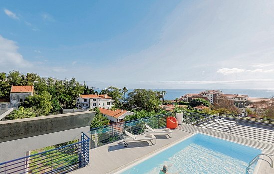 Terrace Mar