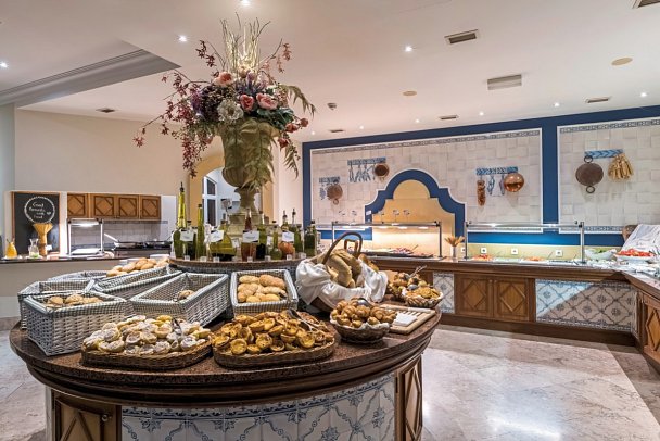 Pestana Miramar Garden & Ocean Hotel