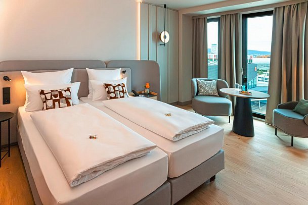 ATLANTIC Hotel Frankfurt - Wohnbeispiel Doppelzimmer Komfort (Zimmercodierung DF1)