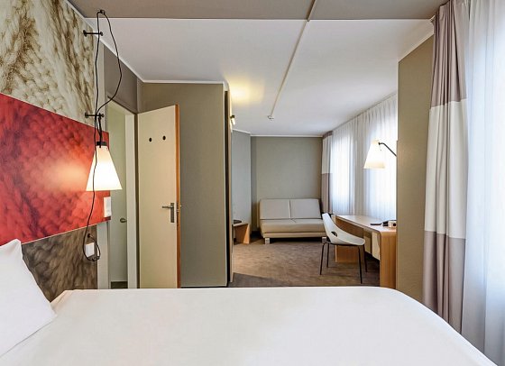 ibis Frankfurt Centrum Hotel - Wohnbeispiel Familienzimmer (Zimmercodierung FB1)