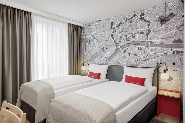 IntercityHotel Frankfurt Hauptbahnhof Süd - Wohnbeispiel Doppelzimmer (Zimmercodierungen DB1 & DC1)