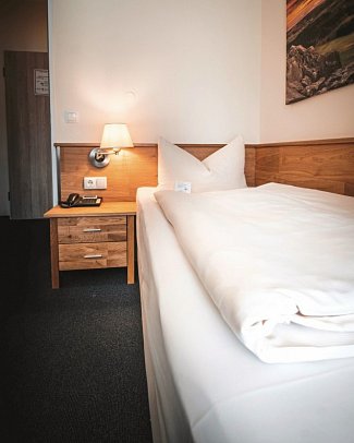 Hotel Gersfelder Hof - Wohnbeispiel Einzelzimmer (Zimmercodierung EB1)