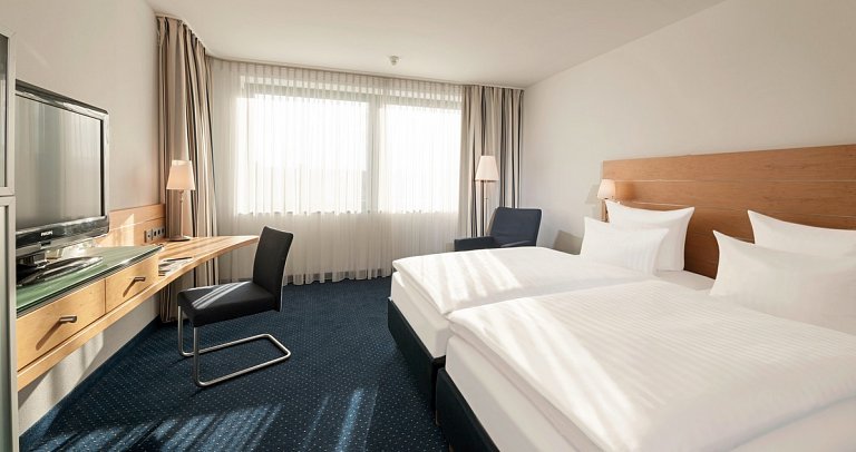 Dorint Pallas Wiesbaden - Wohnbeispiel Doppelzimmer Standard (Zimmercodierung DG1)