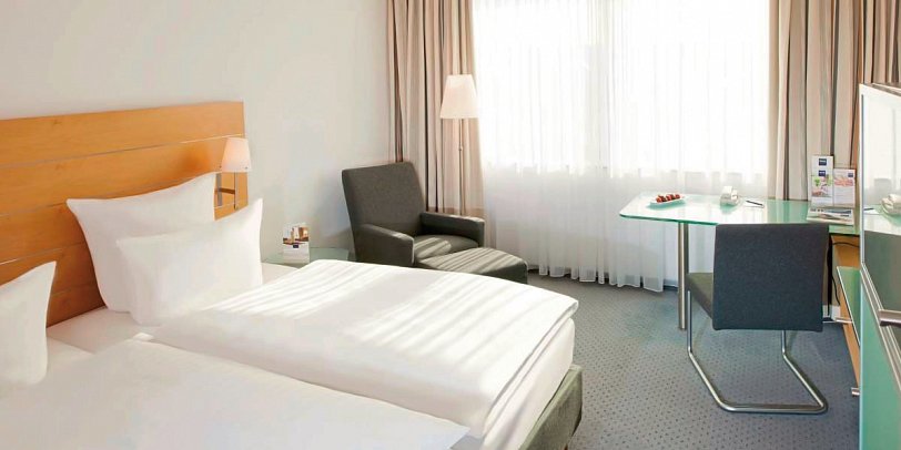 Dorint Pallas Wiesbaden - Wohnbeispiel Doppelzimmer Standard (Zimmercodierung DG1)