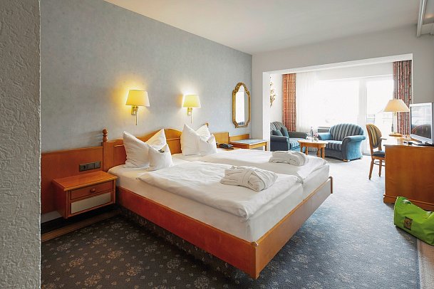 Göbel's Landhotel Willingen - Wohnbeispiel Doppelzimmer Deluxe (Zimmercodierung DD1)