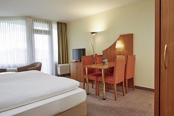 H+ Hotel Willingen - Wohnbeispiel Familienzimmer Deluxe (Zimmercodierungen FD1, FD2, UC1 & UC2)