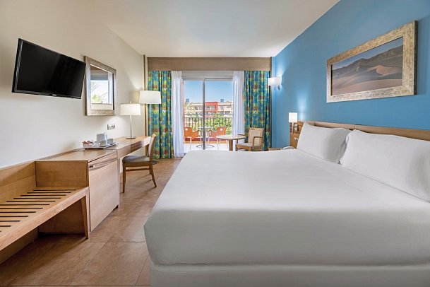 Elba Carlota Beach & Golf Resort - Wohnbeispiel Doppelzimmer seitl. Meerblick (Zimmercodierungen DBN, DCN & FVM)