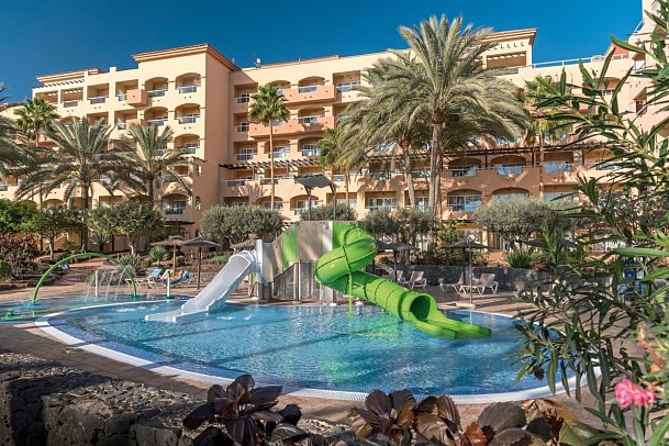 Elba Sara Beach & Golf Resort