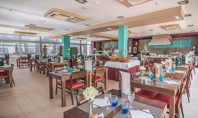 LIVVO Corralejo Beach