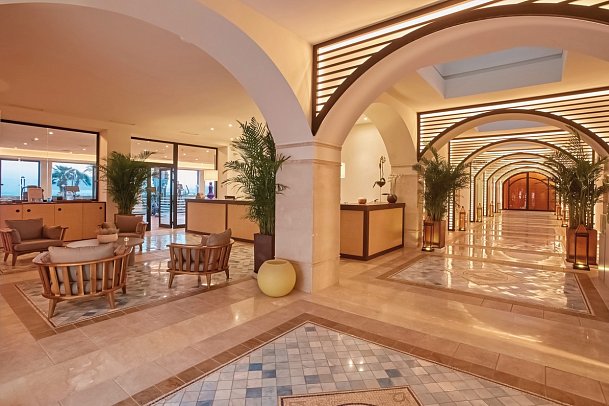 Secrets Bahía Real Resort & Spa