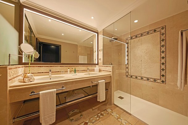 Secrets Bahía Real Resort & Spa - Wohnbeispiel Juniorsuite Meerblick (Zimmercodierung JBM)