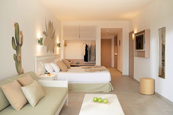 Iberostar Waves Gaviotas Park - Wohnbeispiel Juniorsuite Poolzugang (Zimmercodierungen JM1 & JM2)