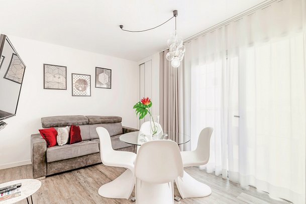 Bristol Sunset Beach