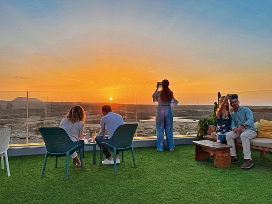 Bristol Sunset Beach