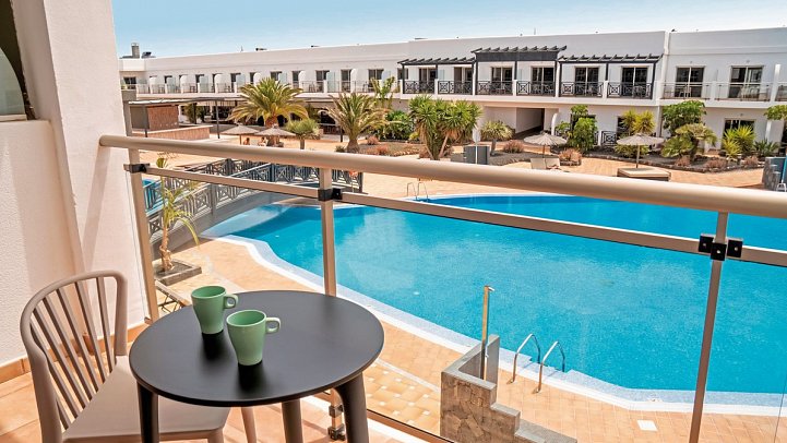 Coral Cotillo Beach Hotel - Wohnbeispiel Doppelzimmer Poolblick (Zimmercodierung DBP)