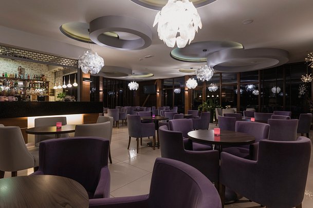 Olymp III - Sitzgelegenheiten