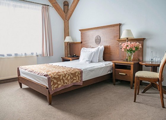 Hotel Lubicz - Wohnbeispiel Einzelzimmer (Zimmercodierung EB2)