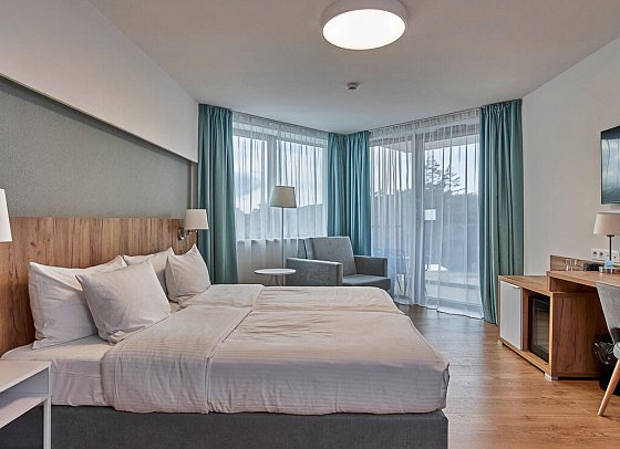 Pinea Resort - Wohnbeispiel Classic Zimmer mit Balkon (Zimmercodierungen DP1, DB1 & DB2)