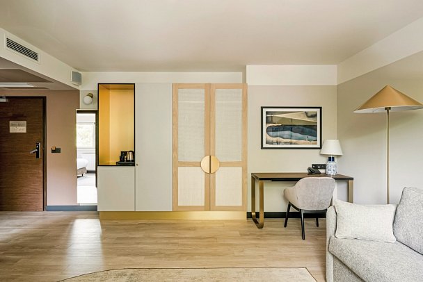 Royal Tulip Sand Hotel - Wohnbeispiel Suite Deluxe (Zimmercodierung WD1)