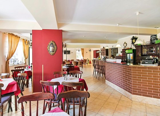 Villa Antares I & II