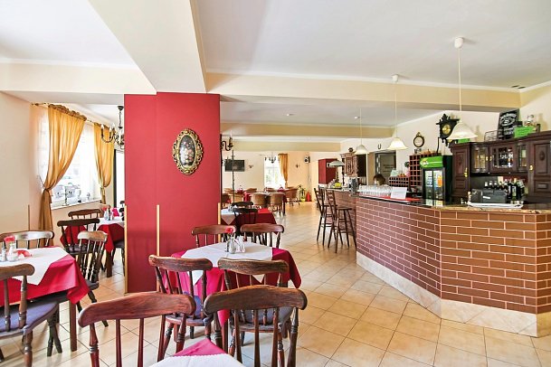 Villa Antares I & II