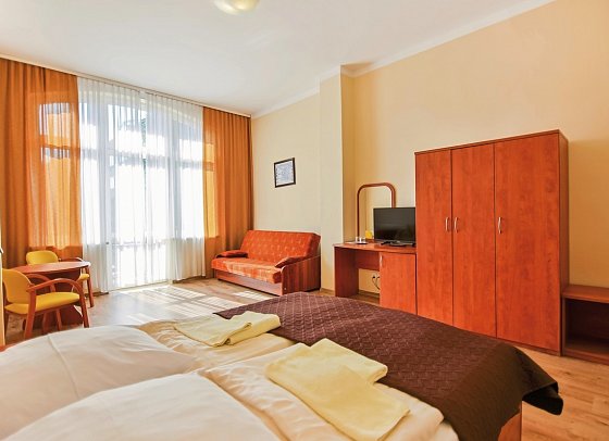 Villa Antares I & II - Wohnbeipiel Familienzimmer Villa Antaris II (Zimmercodierung FB9)